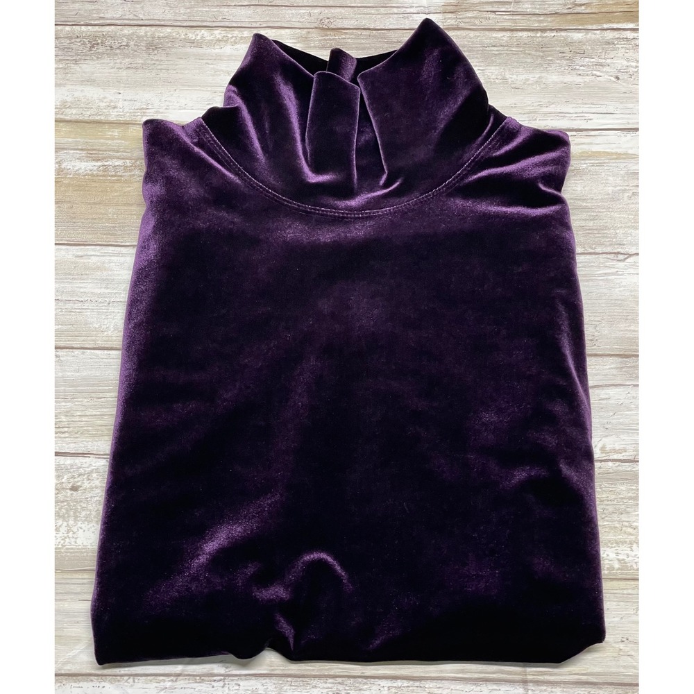 Chico's Velvet Mock Neck Short Sleeve Top Purple Elegant Soft size 1(U.S. 8)